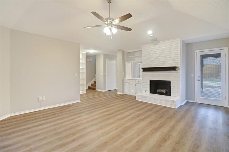 14824 Sopras Circle, Addison TX 75001 - Photo 6