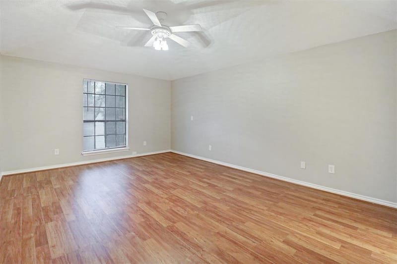 14824 Sopras Circle, Addison TX 75001 - Photo 13
