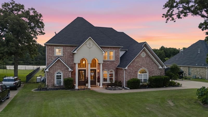 10936 Deer Creek Drive, Tyler TX 75707 - Photo 5