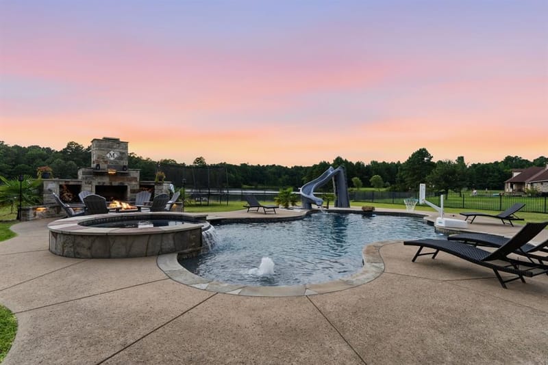 10936 Deer Creek Drive, Tyler TX 75707 - Photo 4