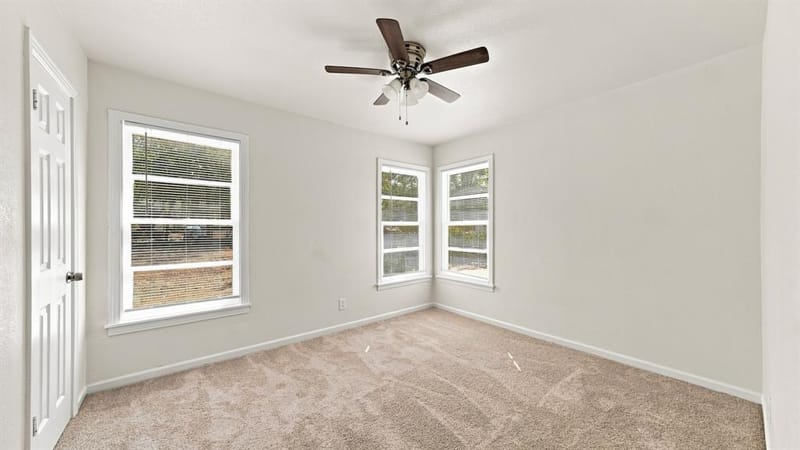 3728 Hardeman Street, Fort Worth TX 76119 - Photo 14