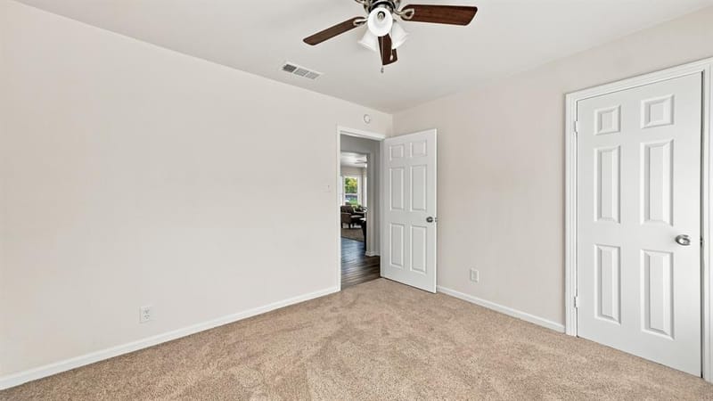 3728 Hardeman Street, Fort Worth TX 76119 - Photo 15