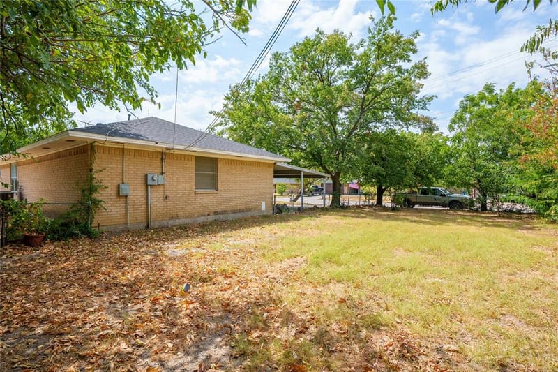 223 Hillcrest Street, Sanger TX 76266 - Photo 27