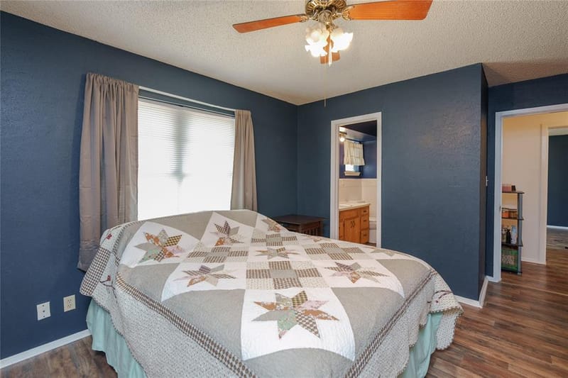223 Hillcrest Street, Sanger TX 76266 - Photo 16