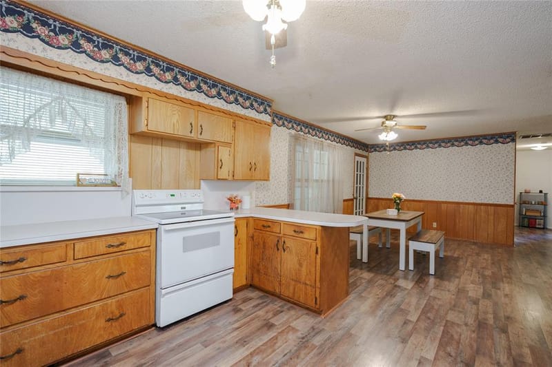 223 Hillcrest Street, Sanger TX 76266 - Photo 12