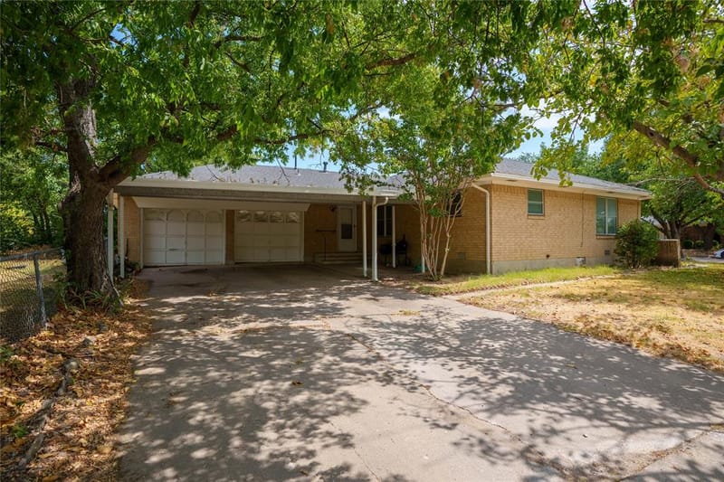223 Hillcrest Street, Sanger TX 76266 - Photo 30