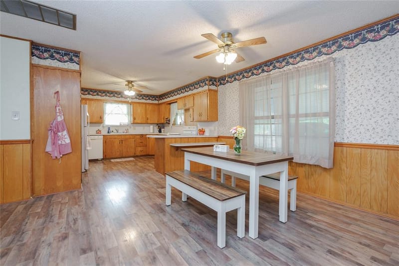 223 Hillcrest Street, Sanger TX 76266 - Photo 14