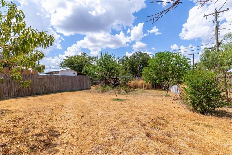 900 E Fitzgerald Street, Bangs TX 76823 - Photo 40