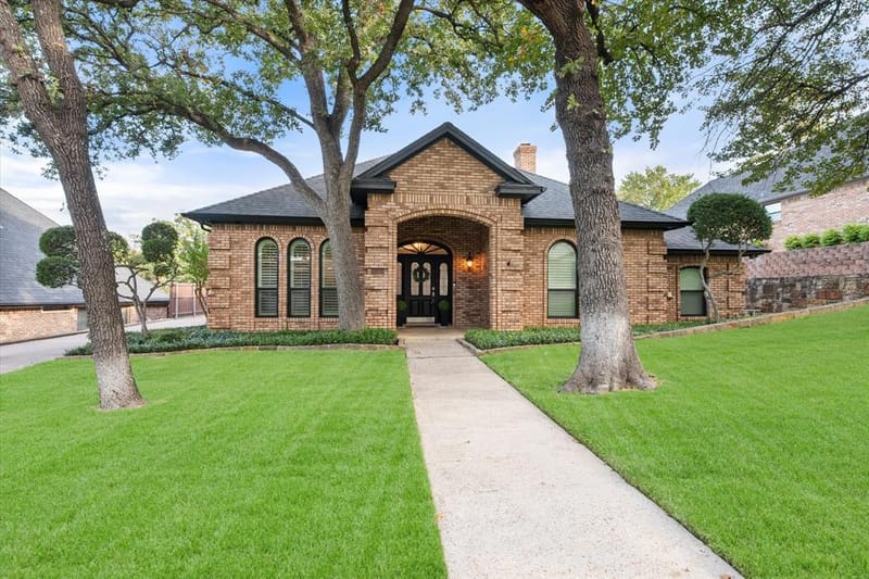 4909 Rockford Court, Arlington TX 76017