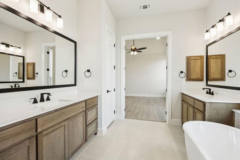 9156 Emory Oak Drive, Frisco TX 75035 - Photo 23