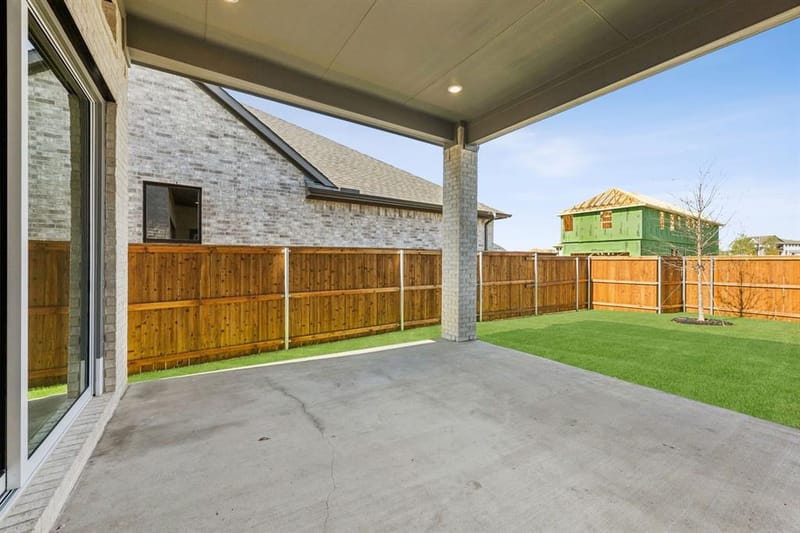 9156 Emory Oak Drive, Frisco TX 75035 - Photo 30