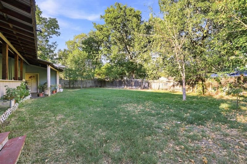 1706 Morse Street, Commerce TX 75428 - Photo 6