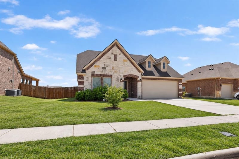 540 Winnetka Drive, Oak Point TX 75068 - Photo 3