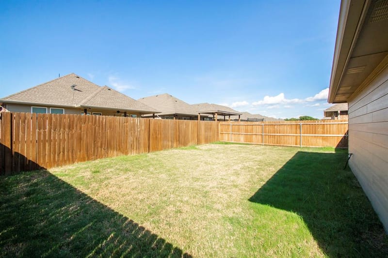 806 Ransom Way, Greenville TX 75402 - Photo 27