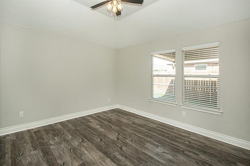 806 Ransom Way, Greenville TX 75402 - Photo 16
