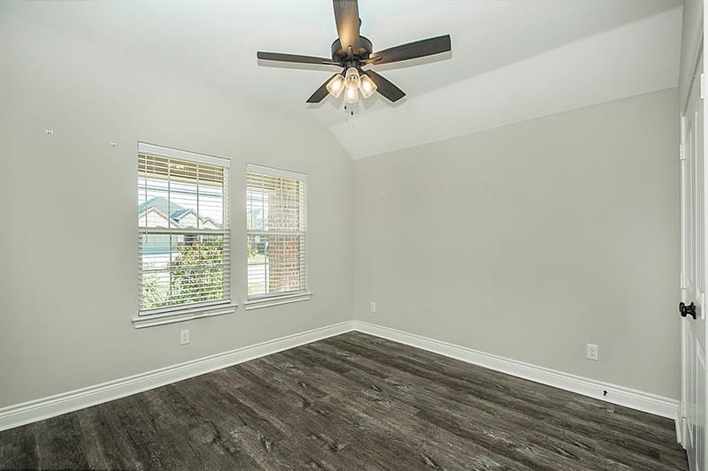 806 Ransom Way, Greenville TX 75402 - Photo 10