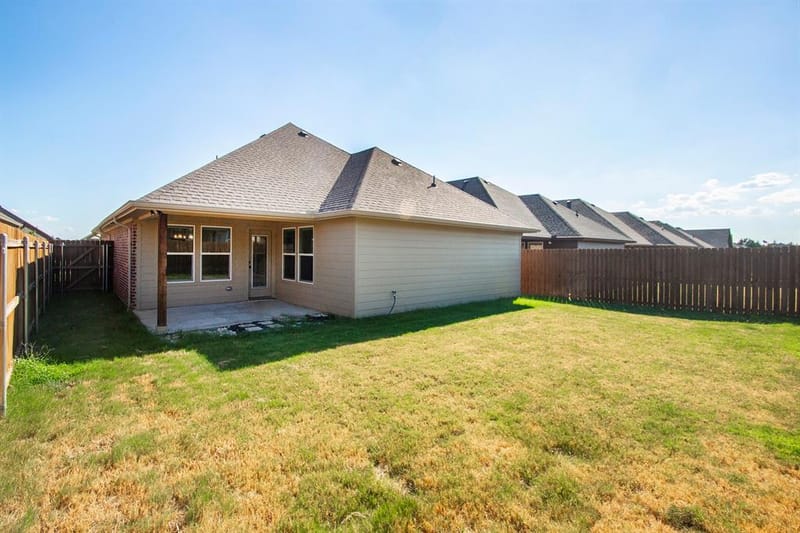 806 Ransom Way, Greenville TX 75402 - Photo 25