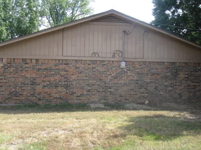 411 Ashland Drive, Gainesville TX 76240 - Photo 3