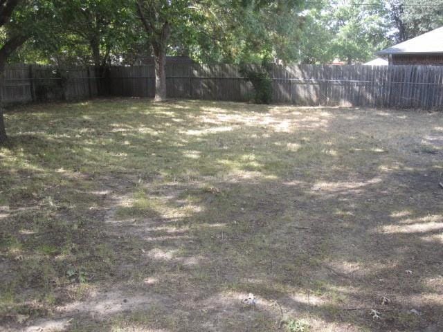 411 Ashland Drive, Gainesville TX 76240 - Photo 14