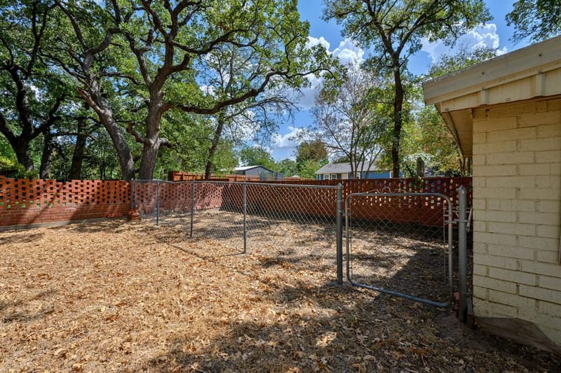402 SE 20th Street, Mineral Wells TX 76067 - Photo 22