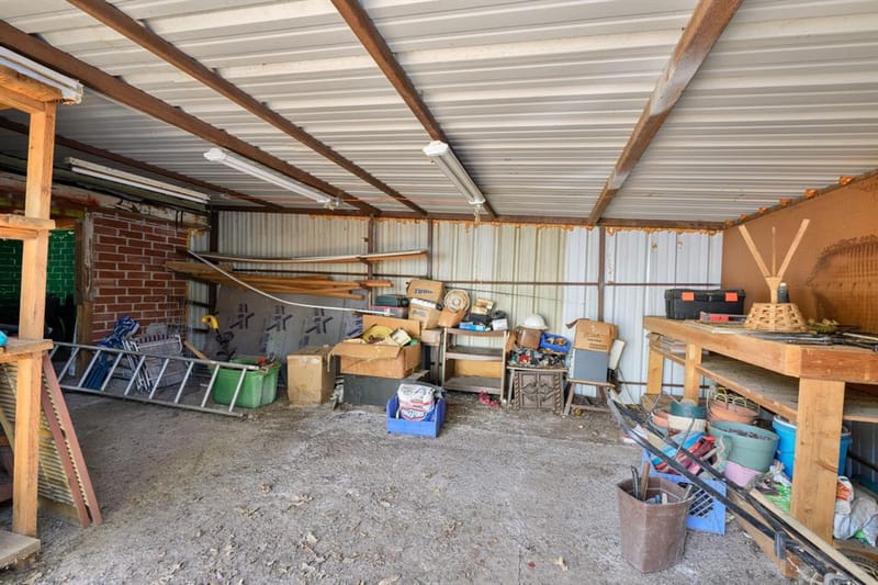 402 SE 20th Street, Mineral Wells TX 76067 - Photo 25