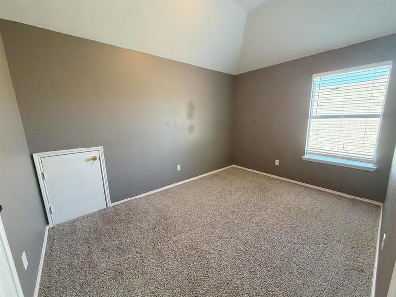 605 Prairie Gulch Drive, Fort Worth TX 76140 - Photo 6