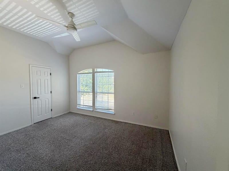 605 Prairie Gulch Drive, Fort Worth TX 76140 - Photo 16