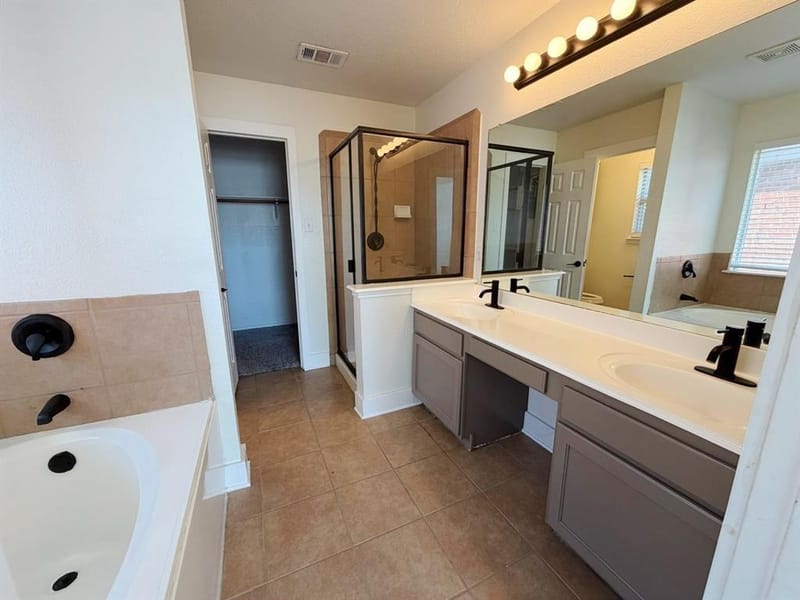 605 Prairie Gulch Drive, Fort Worth TX 76140 - Photo 19