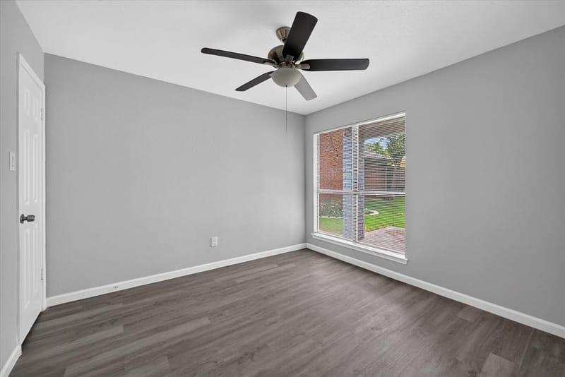 1618 San Francisco Street, Carrollton TX 75007 - Photo 29