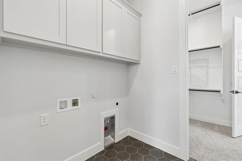 9362 Winter Bloom Street, Frisco TX 75035 - Photo 7