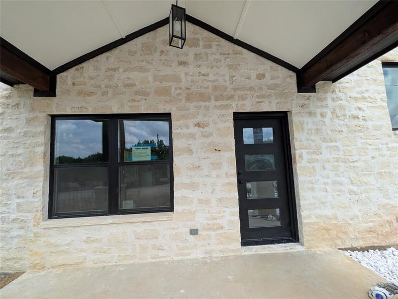 5523 SAN JACINTO Drive # 9, Granbury TX 76048 - Photo 2