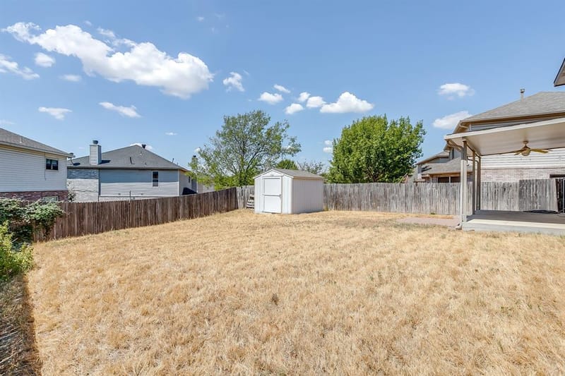 332 Sunset Oaks Drive, Fort Worth TX 76112 - Photo 39
