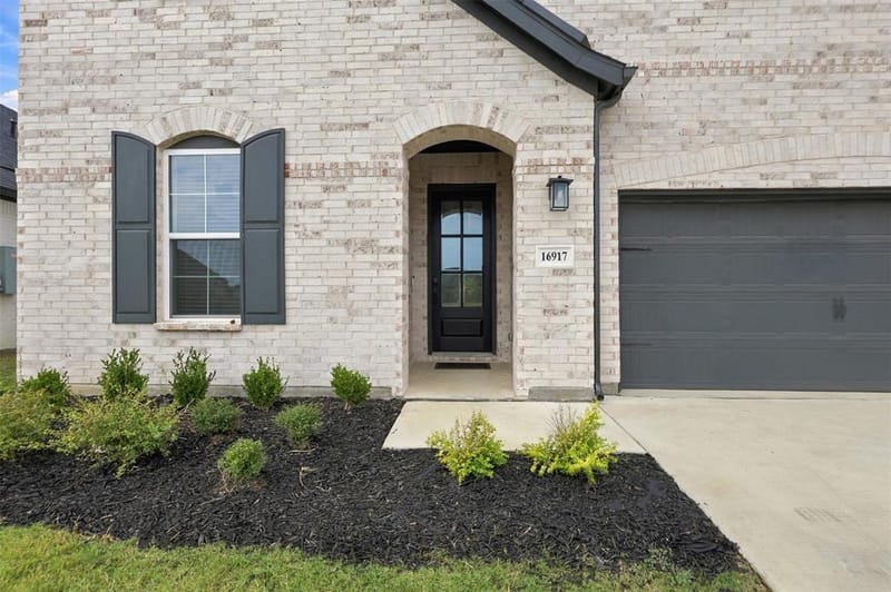 16917 Leatherflower Boulevard, Justin TX 76247 - Photo 3