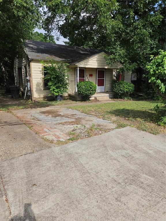 906 Signet Street, Dallas TX 75203