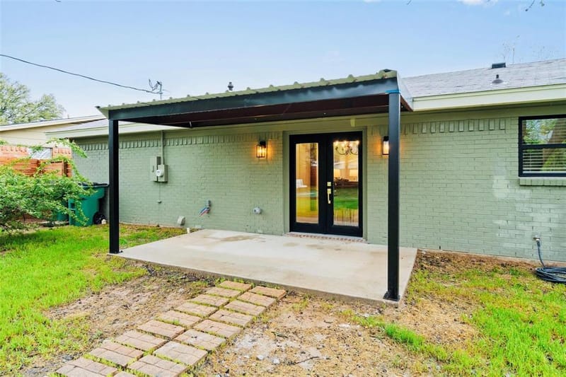 504 N Main Street, McGregor TX 76657 - Photo 36
