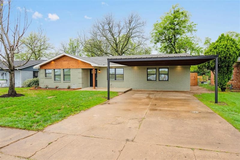 504 N Main Street, McGregor TX 76657 - Photo 5
