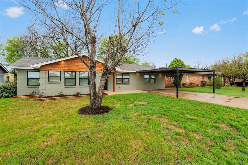 504 N Main Street, McGregor TX 76657 - Photo 4