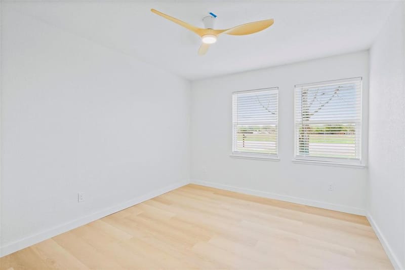 504 N Main Street, McGregor TX 76657 - Photo 25