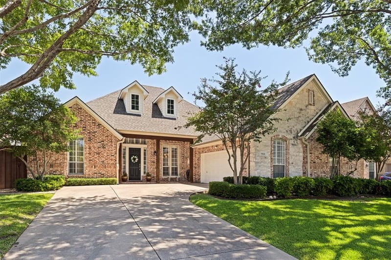 7514 Spicewood Drive, Garland TX 75044 - Photo 2