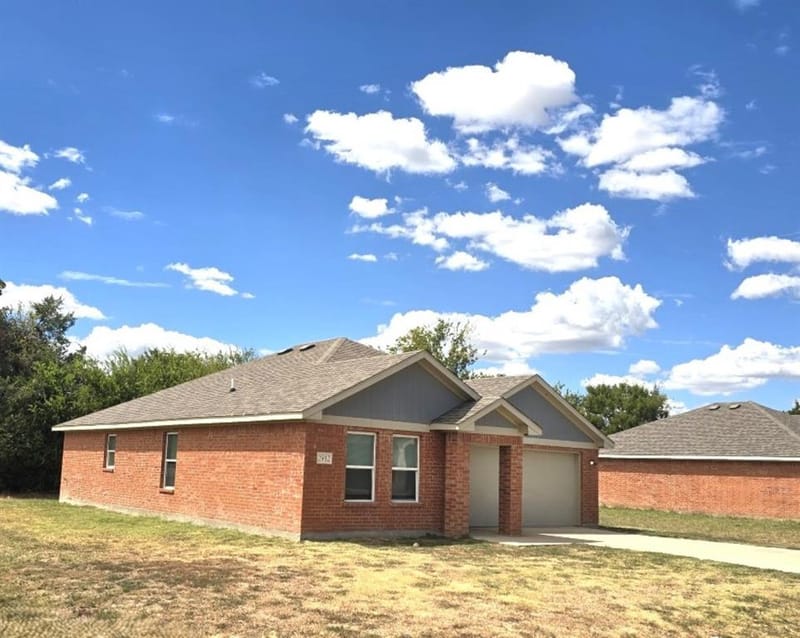 2912 Emma Lane, Mabank TX 75147 - Photo 3