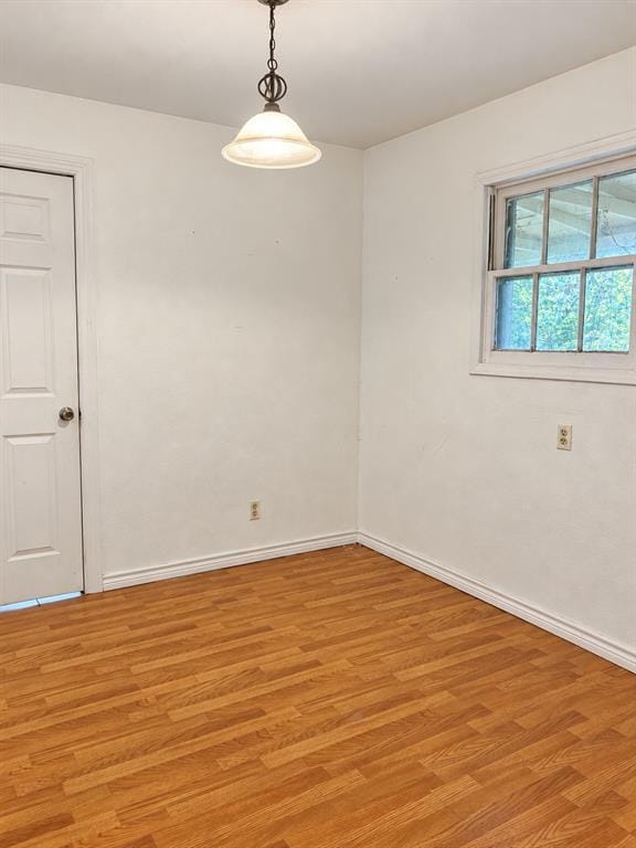 105 N Hubbard Street, Alvord TX 76225 - Photo 8