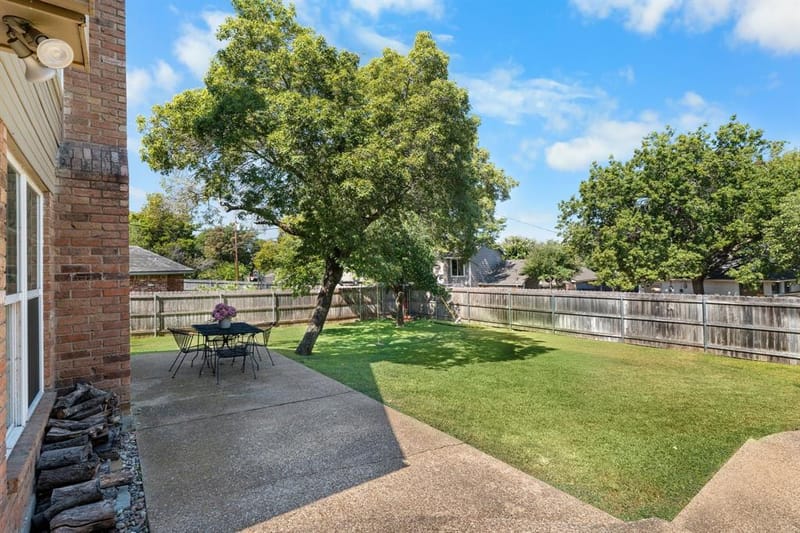 10026 Forest View Drive, Woodway TX 76712 - Photo 36