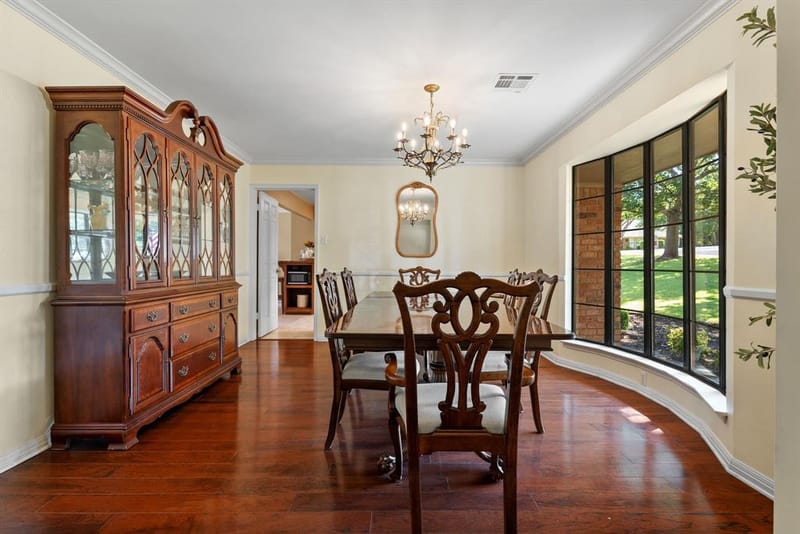 10026 Forest View Drive, Woodway TX 76712 - Photo 9