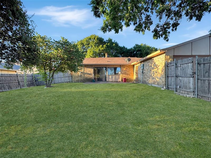 705 Priscilla, DeSoto TX 75115 - Photo 14