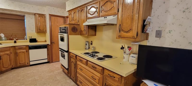 1102 Morningstar Trail, Richardson TX 75081 - Photo 7