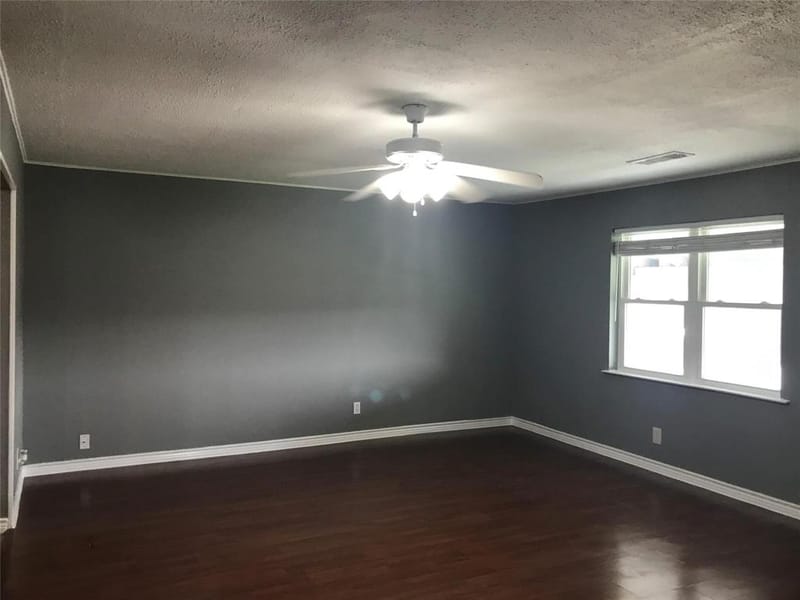 303 Raymond Street, Farmersville TX 75442 - Photo 8