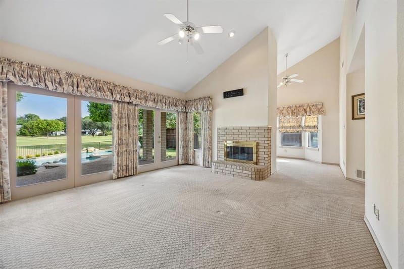 13217 Woodhaven Drive, Farmers Branch TX 75234 - Photo 12