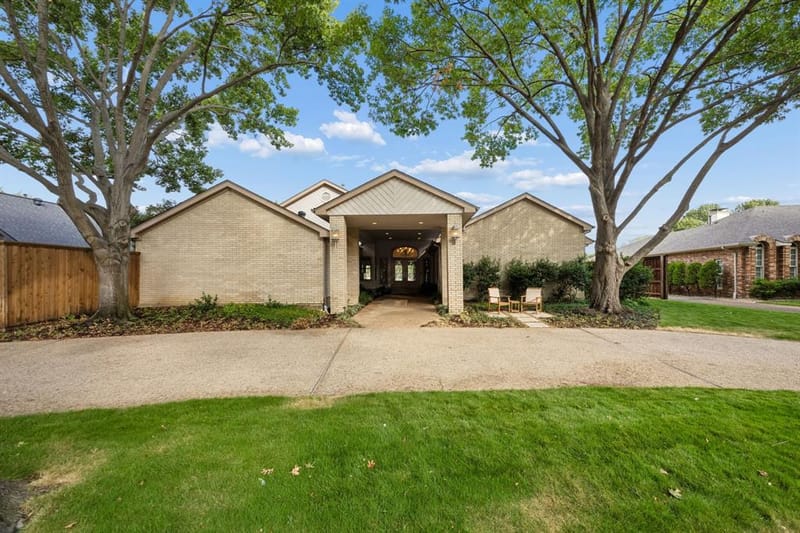 13217 Woodhaven Drive, Farmers Branch TX 75234