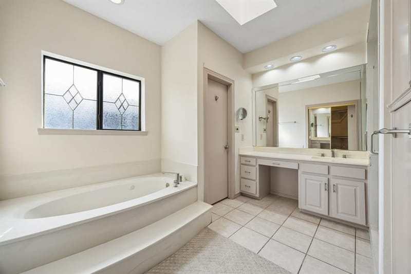 13217 Woodhaven Drive, Farmers Branch TX 75234 - Photo 19