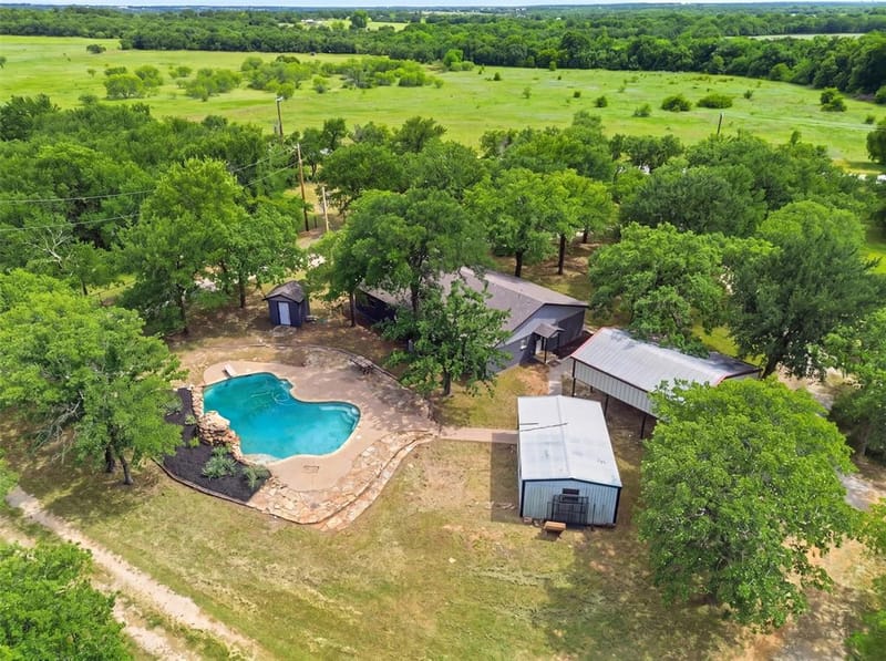 992 Fm 2210, Bridgeport TX 76426